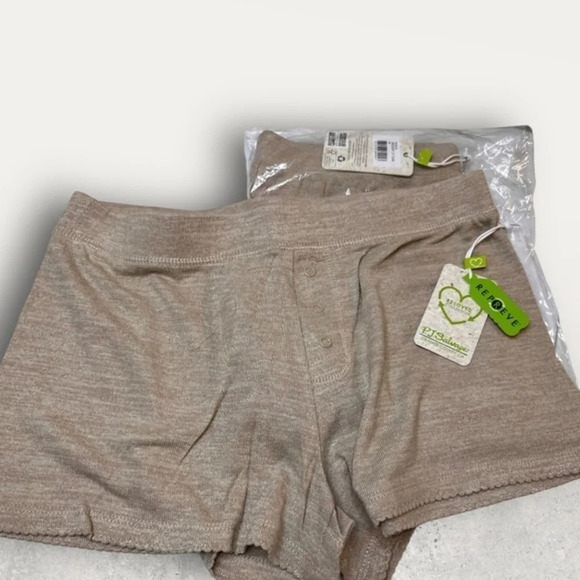 NWT ~ PJ SALVAGE COZY LOUNG SLEEP SHORTS ~ Reloved made from recycled bottles - Picture 1 of 7